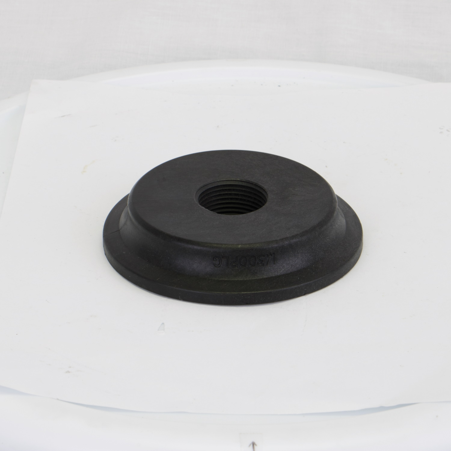 3-inch Flange Plug w/ 1-inch FPT | M300PLG100 | Banjo Corporation | Category-Plug, Connector Type-Female NPT, Connector Type-Manifold Flange